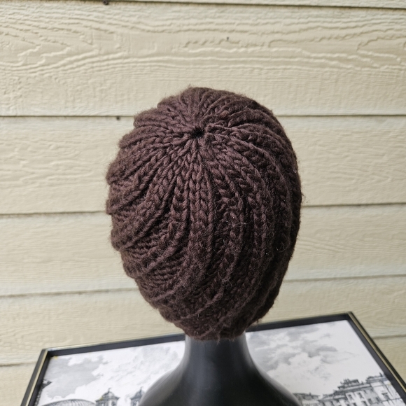 The North Face brown cable knit wool blend beanie unisex - Picture 3 of 5